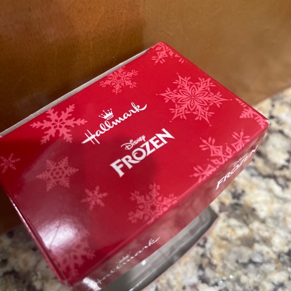 Sale‼️Disney Frozen Olaf Christmas Tree Ornament-New - Picture 7 of 7